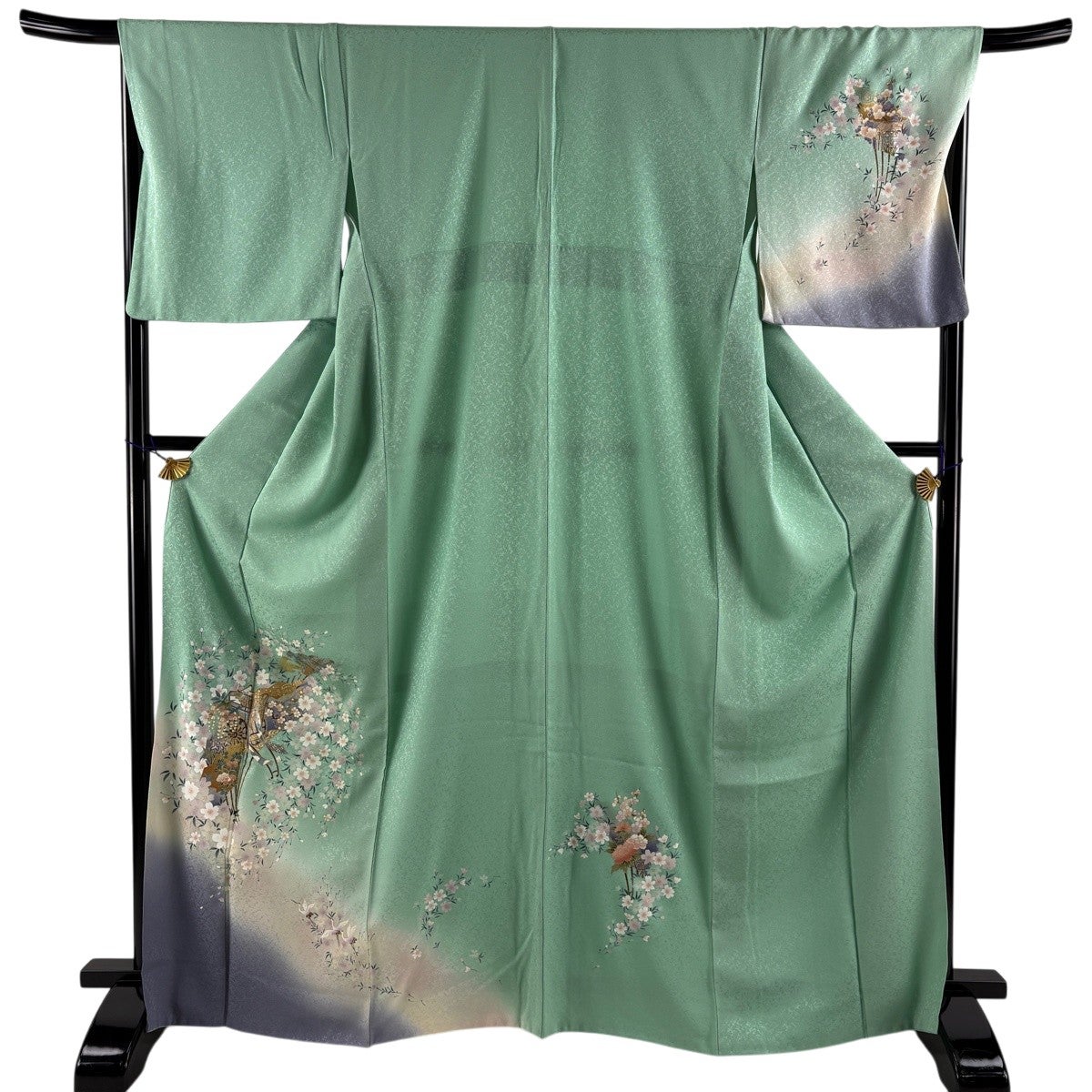 美品】 付下げ 身丈161.5cm 裄丈63cm S 袷 紬地 人物 縦縞 金彩 薄緑