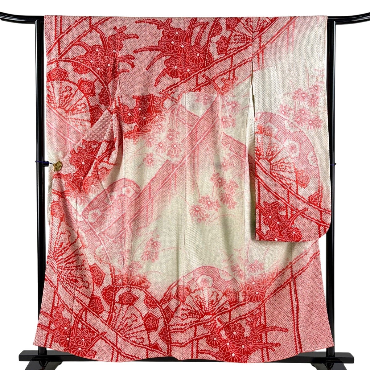 振袖 身丈156cm 裄丈62cm S 袷 源氏車 菊 絞り 朱色 正絹 秀品｜中古