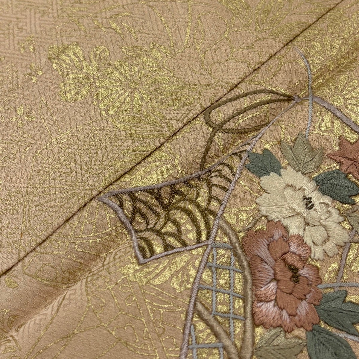 訪問着 身丈163cm 裄丈67cm M 単衣 ますいわ屋 短冊 草花 刺繍 金彩