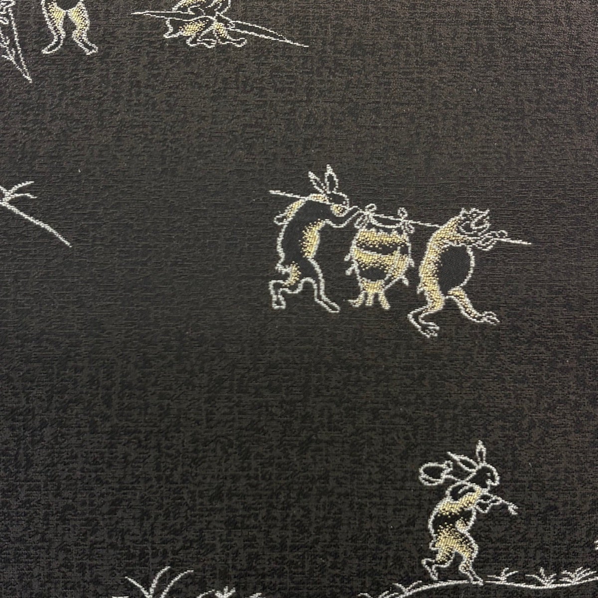 美品】 袋帯 逸品 鳥獣戯画 焦茶色 六通 正絹｜中古・古着・リサイクル
