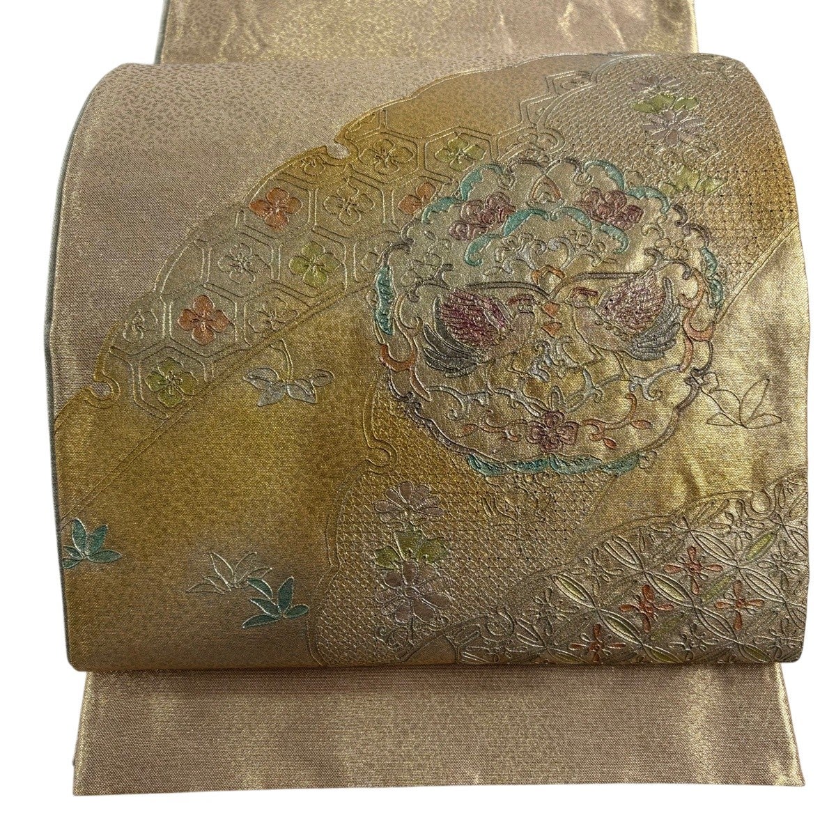 美品】 袋帯 秀品 関西仕立て 華文 草花 箔 刺繍 金色 お太鼓柄 正絹