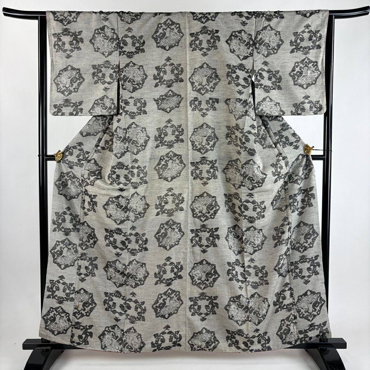 美品】 紬 身丈166cm 裄丈68cm L 袷 袋帯セット 雪輪 桜 灰色 正絹