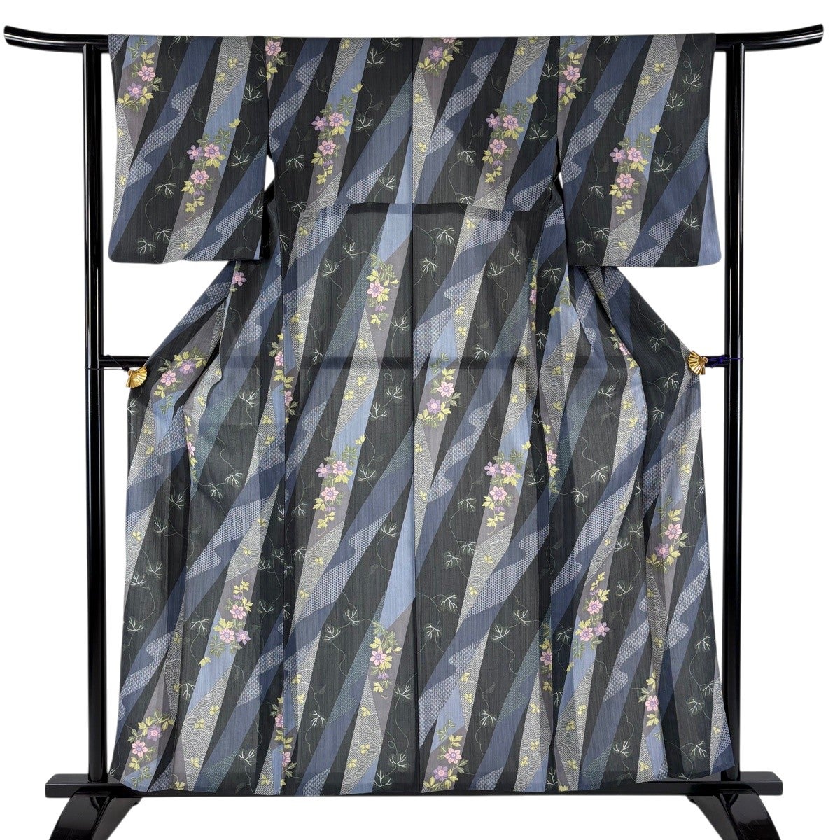 美品】 小紋 身丈156cm 裄丈62cm S 薄物 蝶 花 青灰色 正絹 優品｜中古