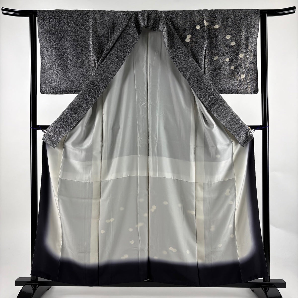 訪問着 身丈158.5cm 裄丈63cm S 袷 菊 金彩 黒灰 正絹 秀品｜中古