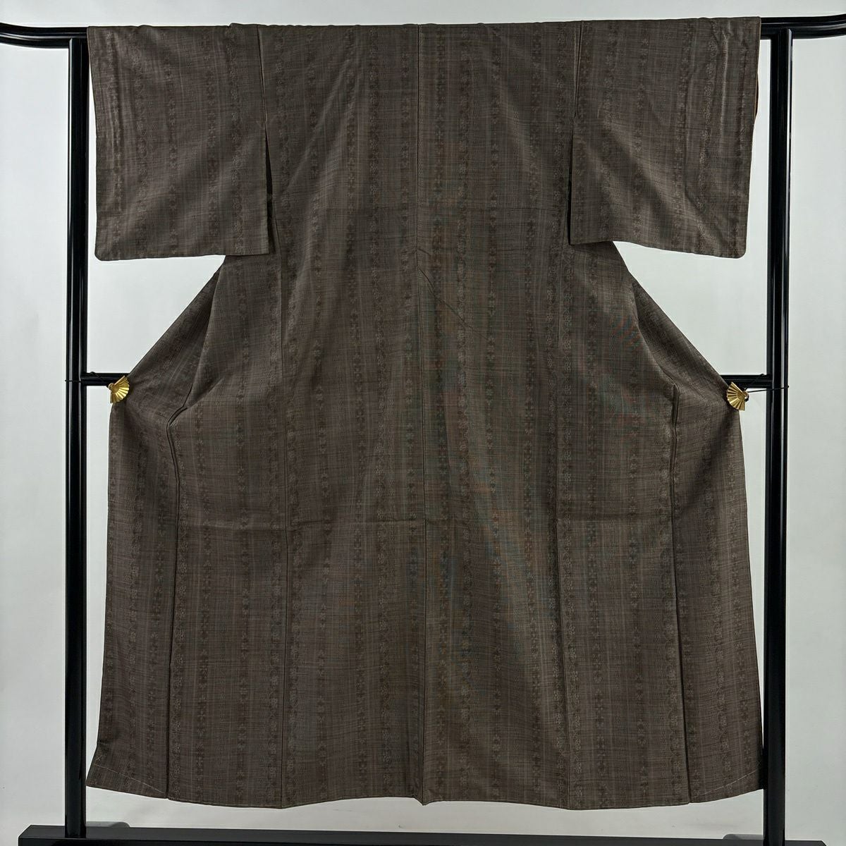 紬 身丈152cm 裄丈63cm S 正絹 逸品 【中古】 紬 身丈152.5cm 裄丈63cm 正絹 逸品 【中古】の通販 by バイセル
