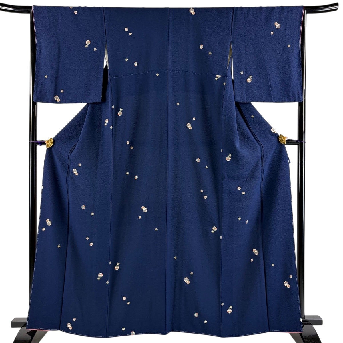 紬 身丈162.5cm 裄丈67.5cm L 袷 バチ衿 華文 草花 紺色 正絹 秀
