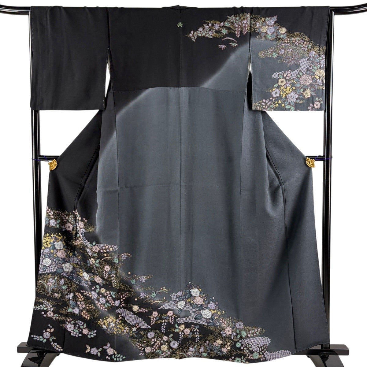 美品】 訪問着 身丈159cm 裄丈66cm M 袷 草花 霞 金彩 ぼかし 黒 正絹