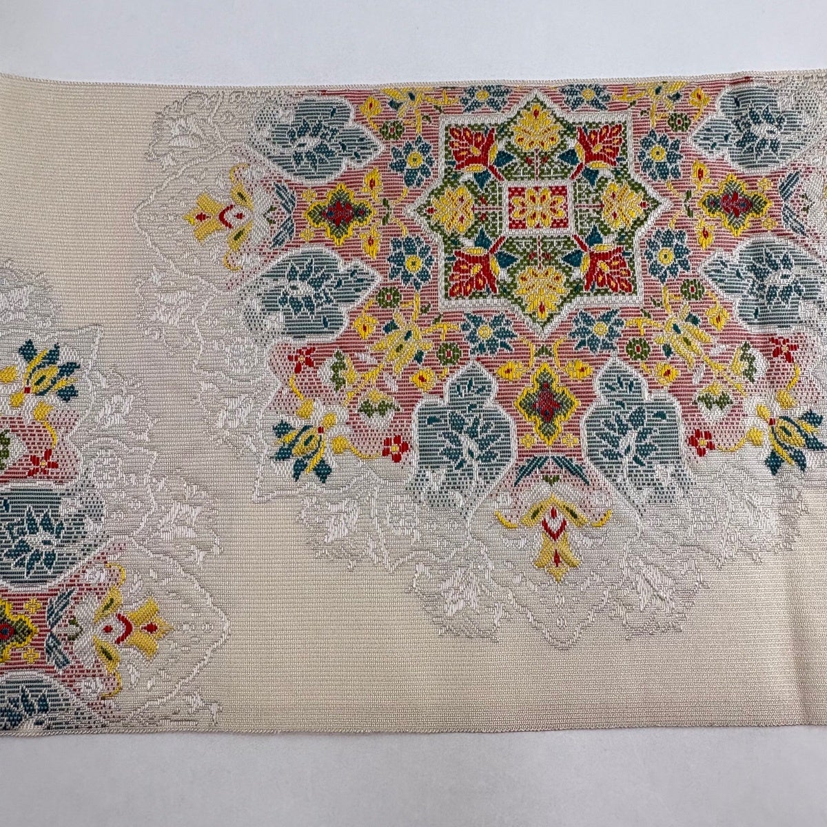 美品】 名古屋帯 優品 八寸名古屋帯 松葉仕立て 華文 草花 銀糸