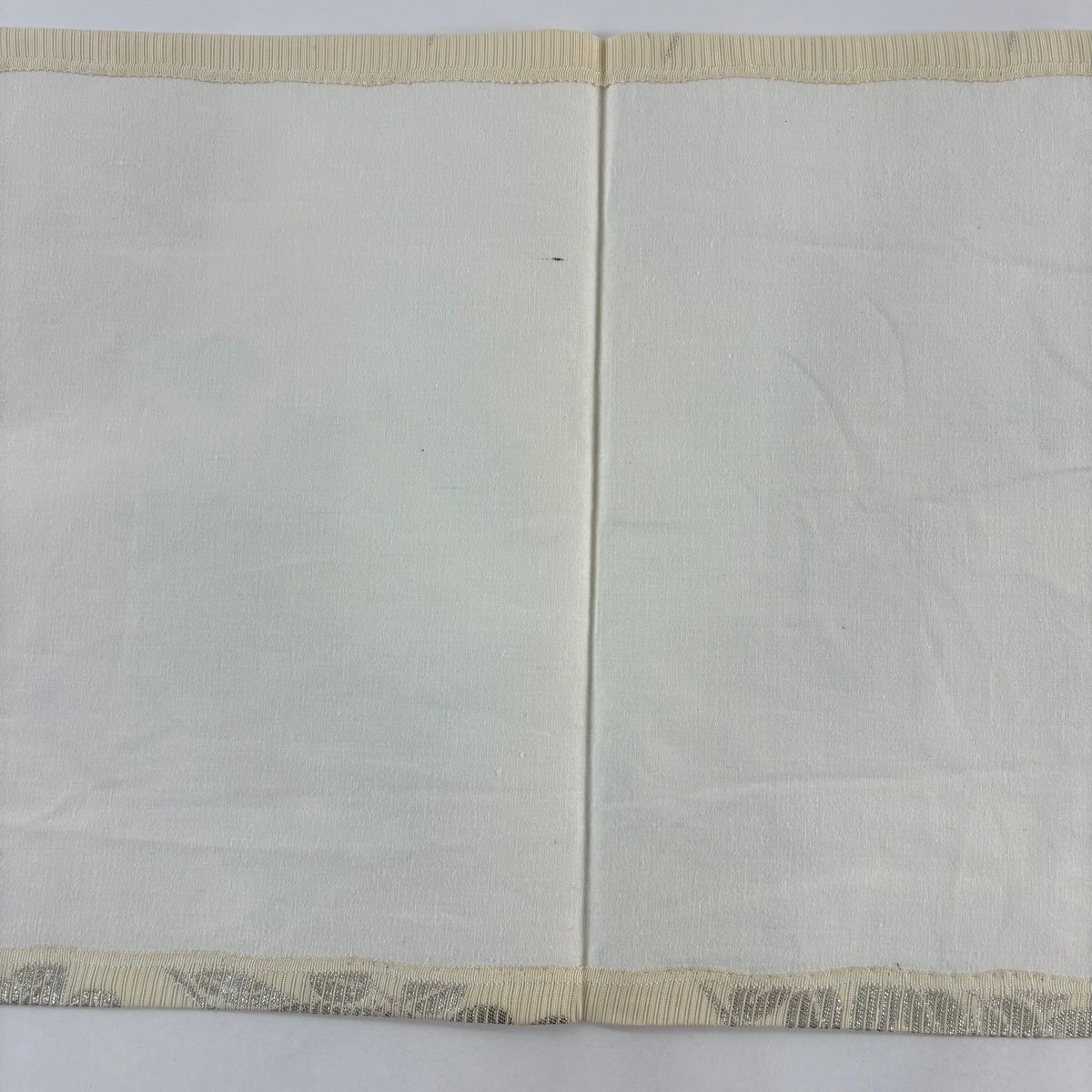 美品】 開き名古屋帯 優品 夏帯 絽 桔梗 草花 銀糸 クリーム 正絹