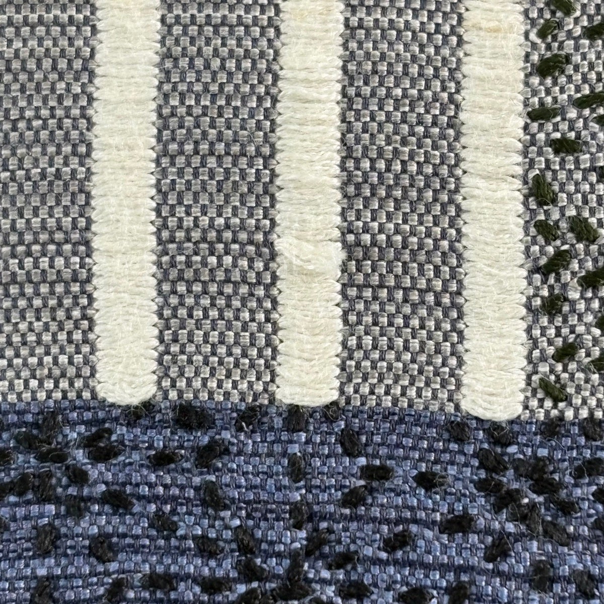袋帯 名品 有職文様 縞 刺し子刺繍 藍色 六通 正絹｜中古・古着