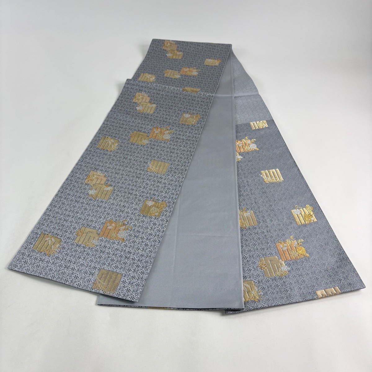 袋帯 美品 名品 源氏香 縞模様 金銀糸 箔 薄紫 六通 正絹 【中古 