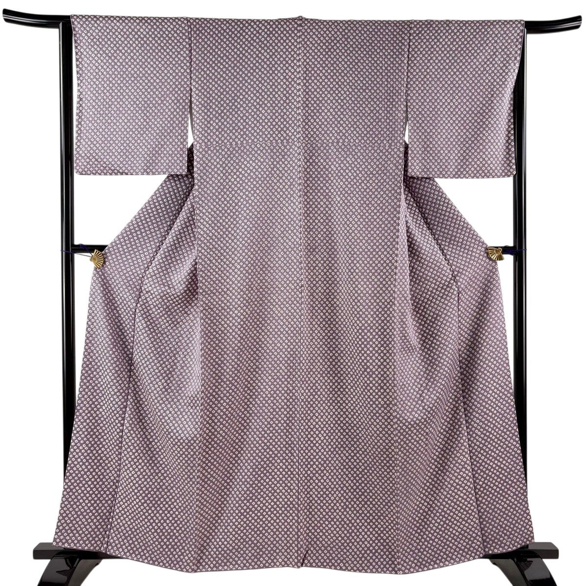 【美品】 小紋 身丈161cm 裄丈67.5cm 正絹 名品 【中古】 小紋 身丈161cm 裄丈67.5cm L 袷 やまと 葉と実 地紋 黒 正絹 秀品