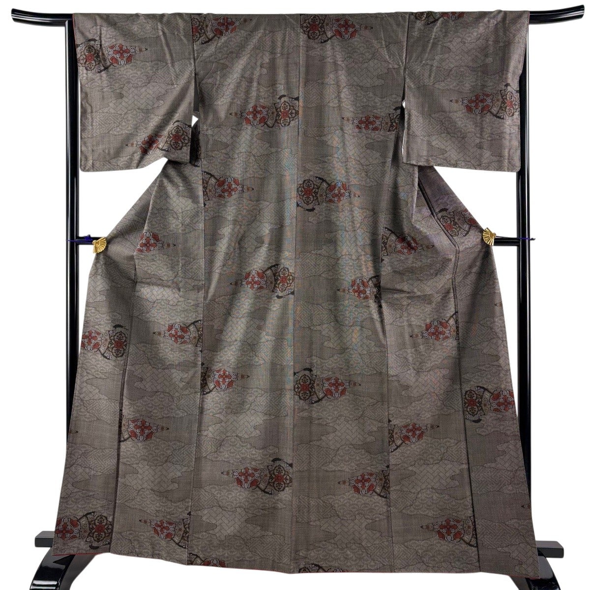未使用美品 大島紬 一元式染 丈160.5 裄68 大島紬 身丈160cm 裄丈67.5cm L 袷 純泥染 証紙あり 短冊 一輪挿し 灰