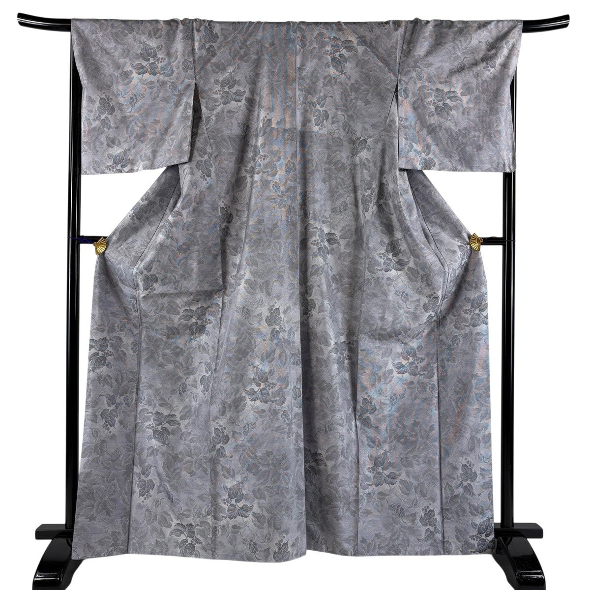 【美品】 大島紬 身丈170cm 裄丈66.5cm 正絹 逸品 【中古】 大島紬 身丈162.5cm 裄丈65.5cm M 袷 純泥染 証紙あり 扇 梅唐草 藍色