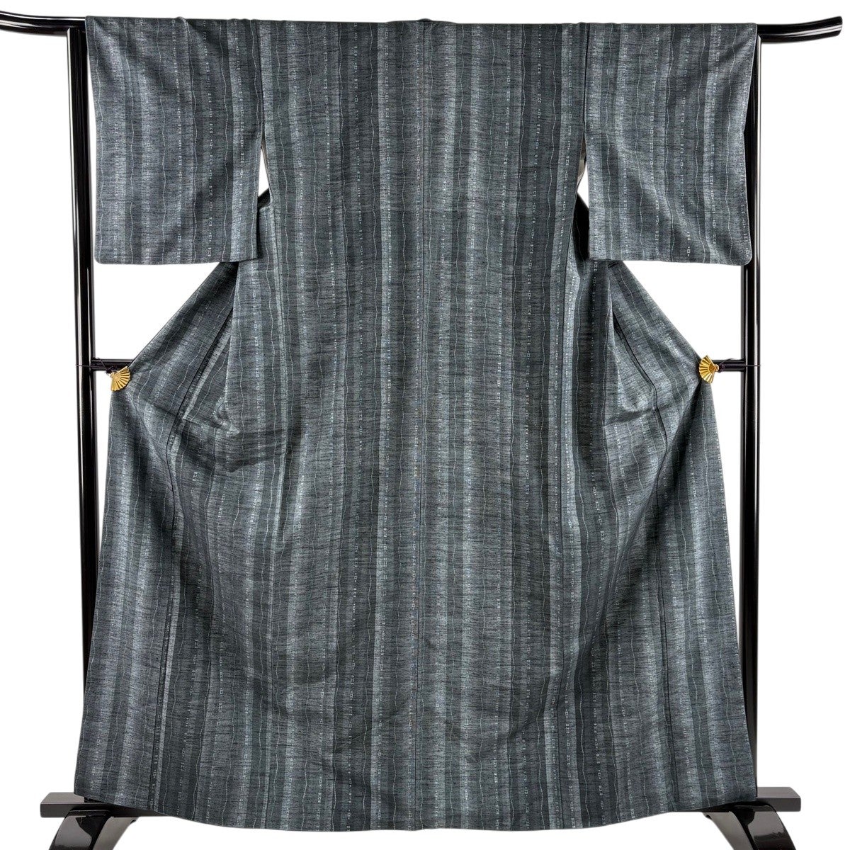美品】 紬 身丈165cm 裄丈64cm M 袷 縦縞 紫 正絹 秀品｜中古・古着