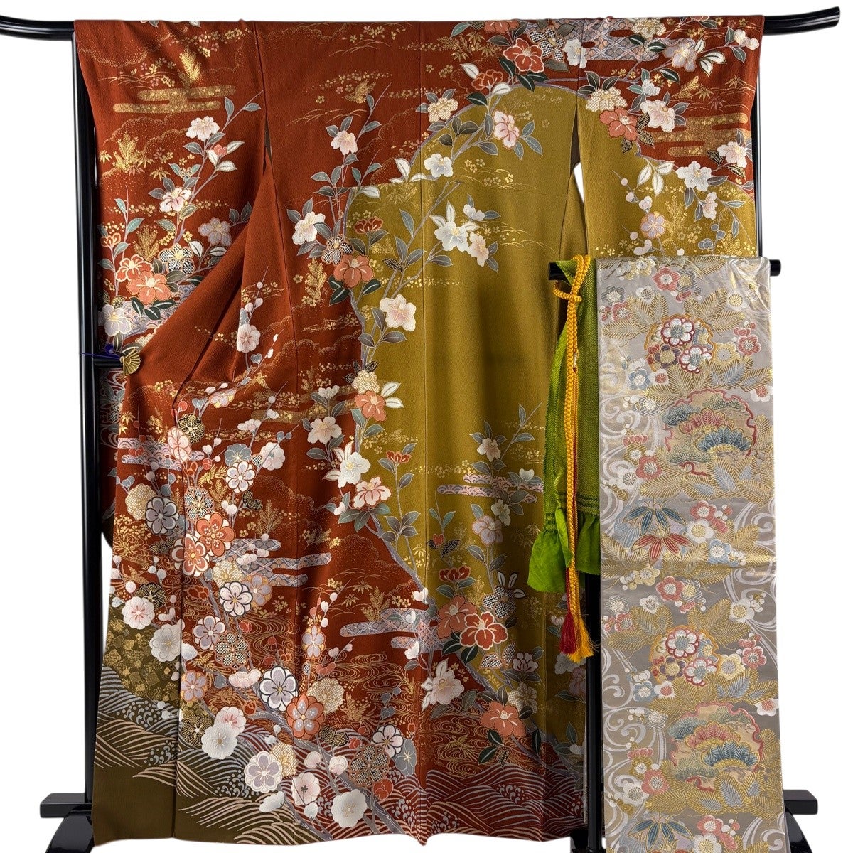 振袖フルセット 身丈168裄67 霞文 暈し染め カーキ 正絹 逸品 50%OFF 振袖 身丈168cm 裄丈67.5cm L 袷 袋帯フルセット 牡丹 霞 金彩