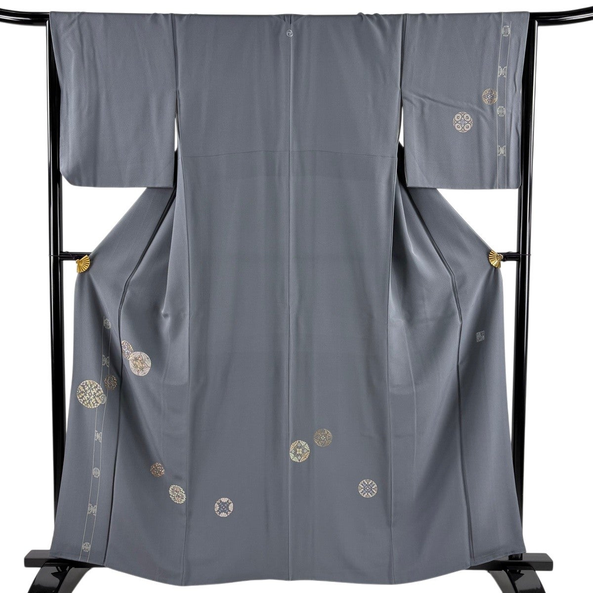 美品】 名古屋帯 逸品 栗山吉三郎 落款あり 山並み 紅葉 クリーム 正絹
