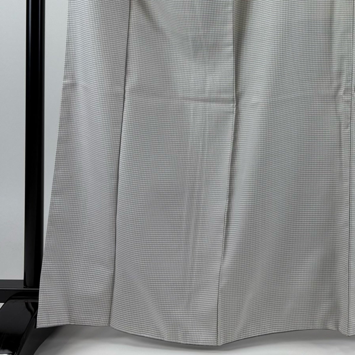 お召 身丈165cm 裄丈67.5cm L 袷 幾何学 灰色 正絹 逸品｜中古・古着