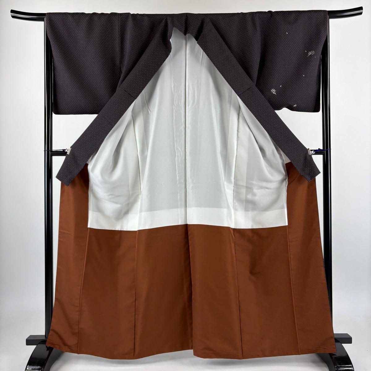付下げ 身丈164.5cm 裄丈66.5cm 正絹 逸品 【中古】 美品】 付下げ 身丈164cm 裄丈66cm M 袷 やまと 桜 地紋 赤紫 正絹