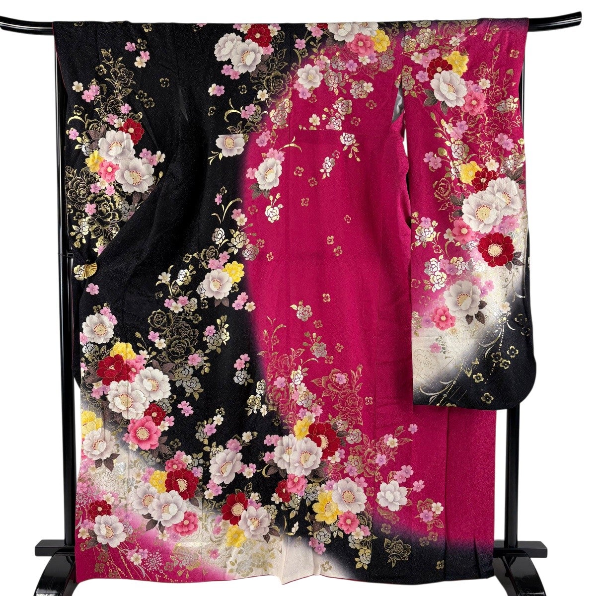 【美品】 振袖 身丈168cm 裄丈68.5cm 正絹 名品 【中古】 振袖 身丈168cm 裄丈65cm M 袷 御所車 菊 金糸 絞り オレンジ 正絹 秀