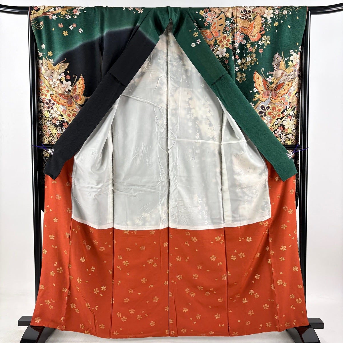 振袖 身丈162.5cm 裄丈66cm M 袷 蝶 桜 金糸 金彩 深緑 正絹 秀品