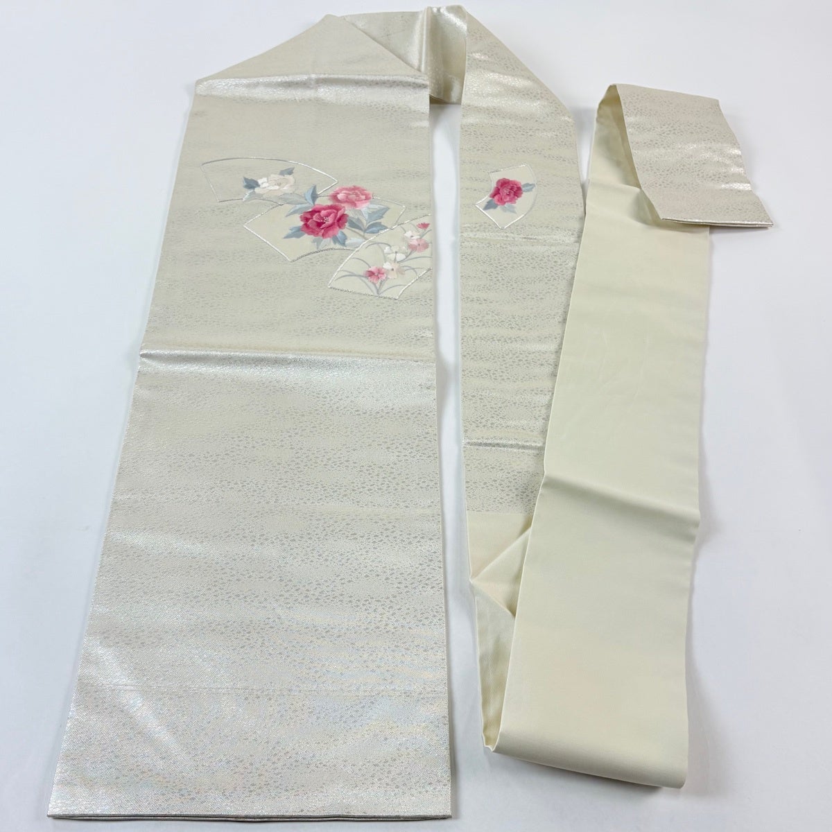 名古屋帯 優品 草花 扇面 刺繍 銀糸 銀色 正絹｜中古・古着