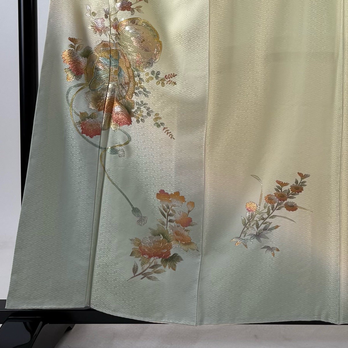 美品】 付下げ 身丈159cm 裄丈63cm S 袷 鏡裏文 草花 金銀彩 ぼかし 薄