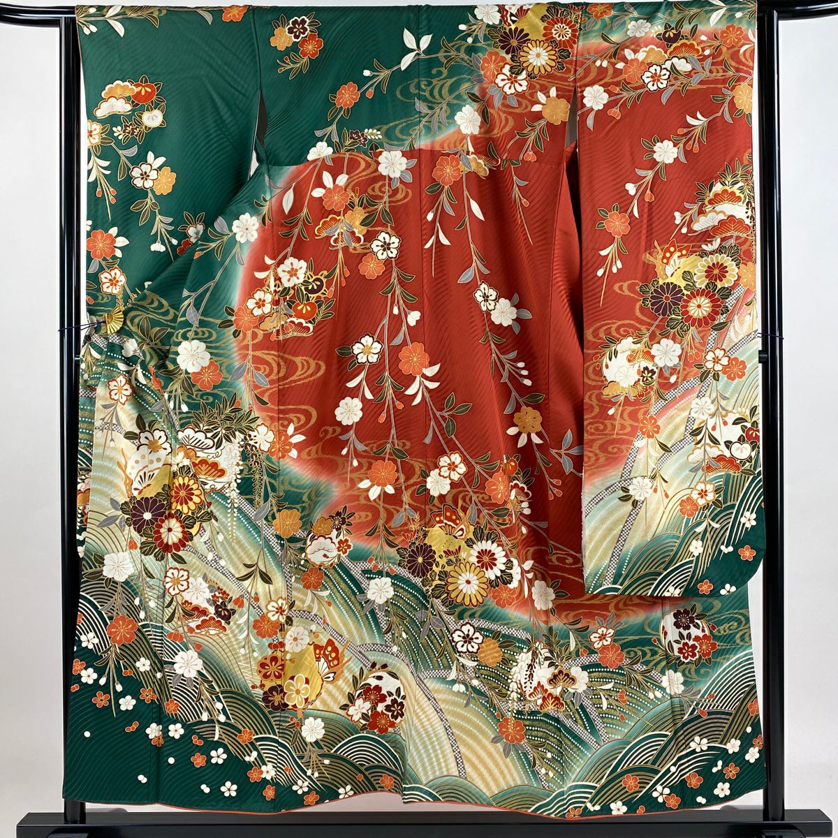 振袖 身丈155cm 裄丈63.5cm S 袷 蝶 草花 金彩 染め分け 深緑 正絹 美