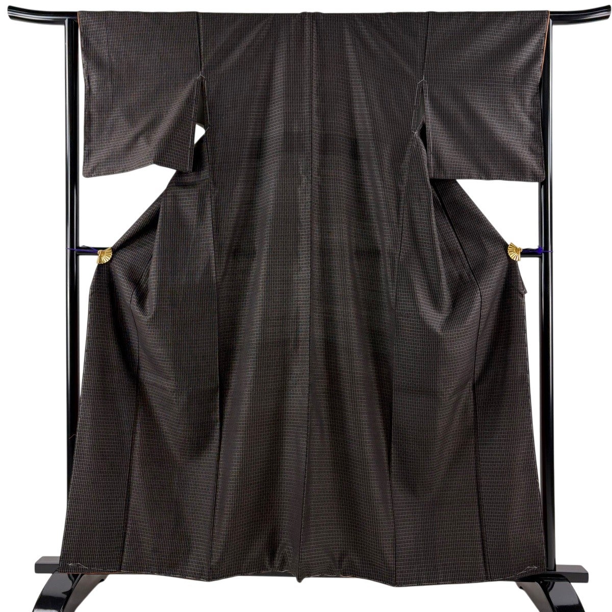 【美品】 紬 身丈160.5cm 裄丈65cm 正絹 名品 【中古】 美品】 紬 身丈161.5cm 裄丈64.5cm M 袷 縦縞 幾何学模様 焦茶色 正絹