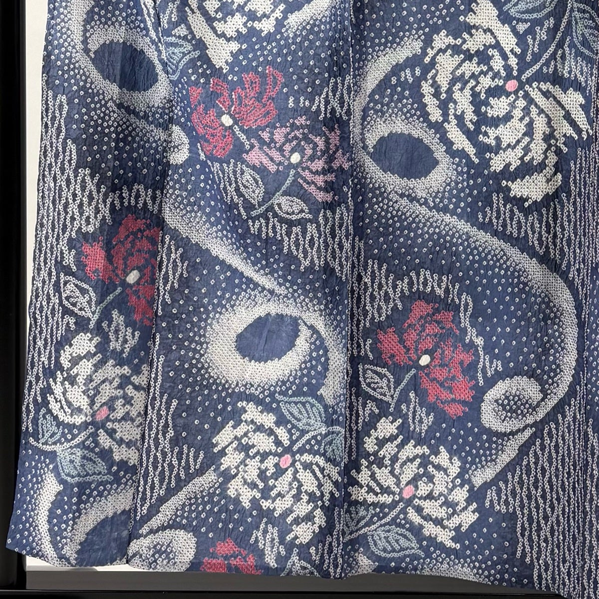 浴衣 身丈158cm 裄丈63.5cm S 絞り浴衣 草花 幾何学 青灰色 綿 名品