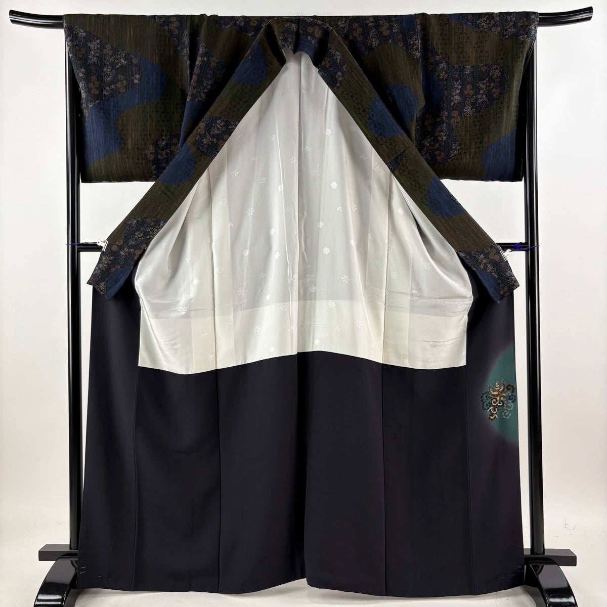美品】小紋 身丈167.5cm 裄丈67.5cm L 袷 前田仁仙 やまと 落款あり 蝶
