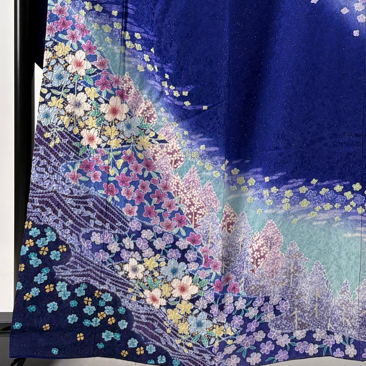 振袖 身丈162cm 裄丈67cm M 袷 草花 波 絞り 金通し 青紫 正絹 逸品