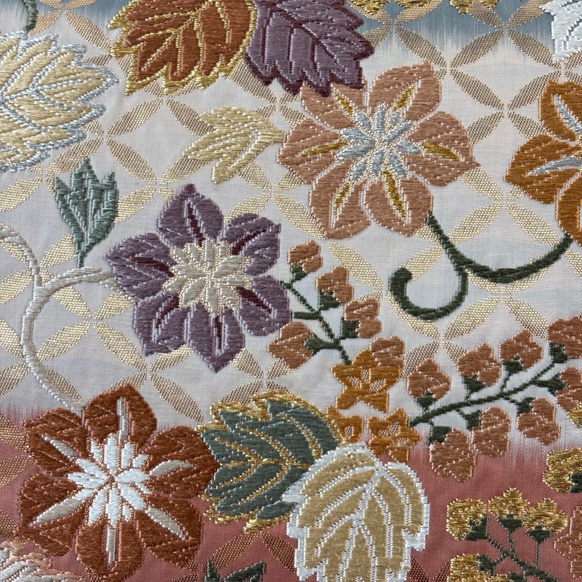 袋帯 秀品 関西仕立て 草花 桐 唐織 箔 茜色 六通 正絹｜中古・古着