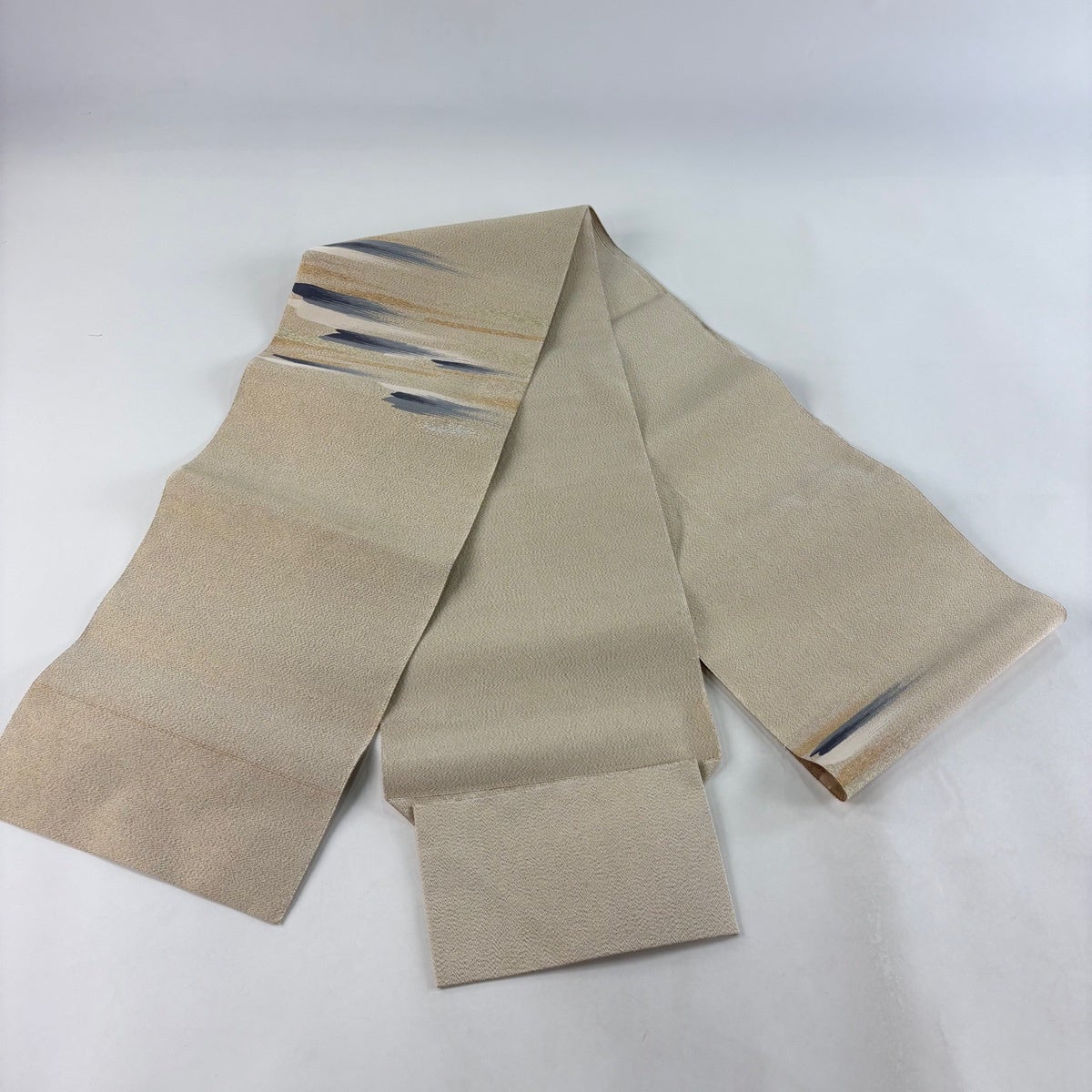 美品】 名古屋帯 秀品 松葉仕立て 八寸名古屋帯 霞 金銀糸 ベージュ