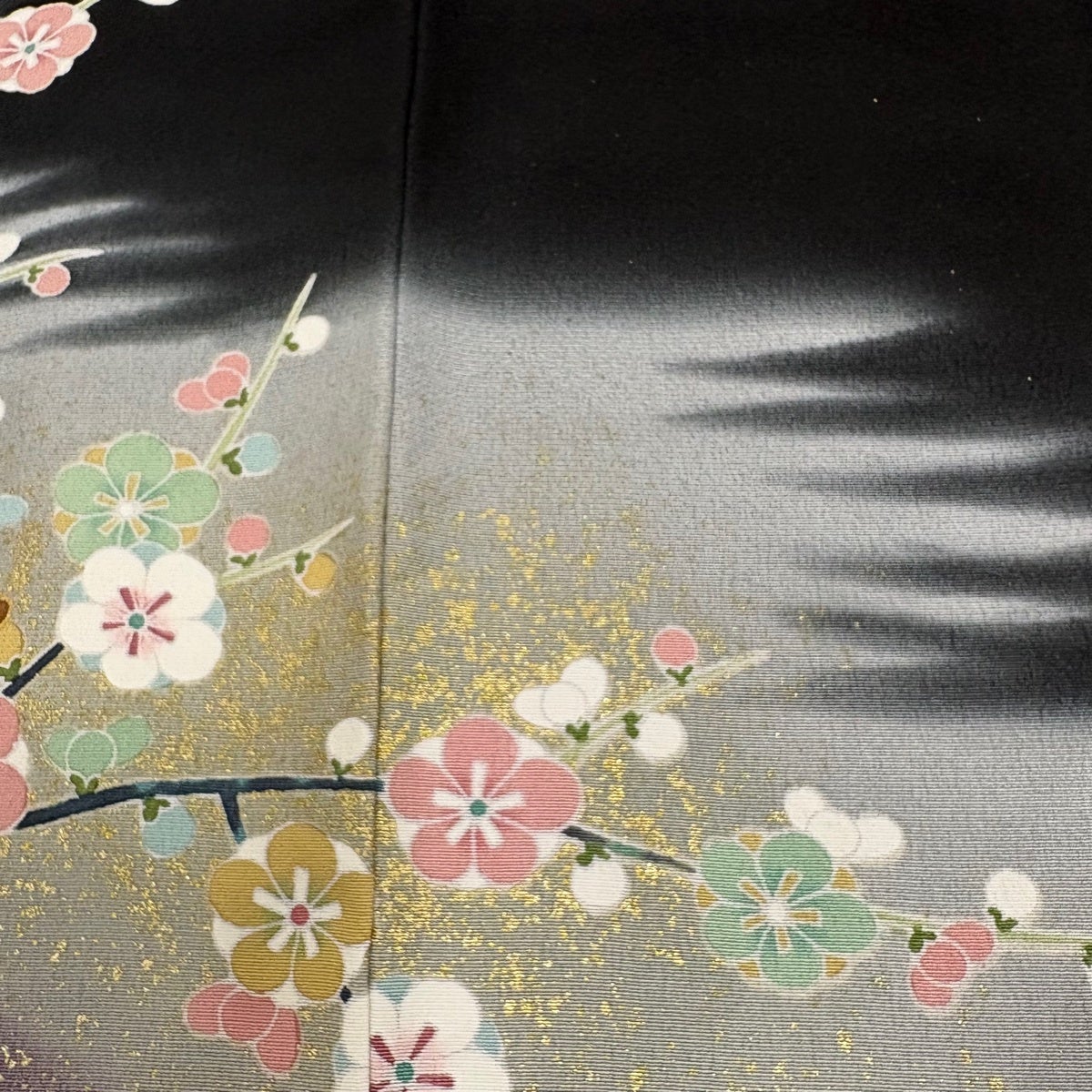黒留袖 身丈171cm 裄丈69.5cm L 袷 落款あり 松 梅 金糸 金彩 黒 正絹