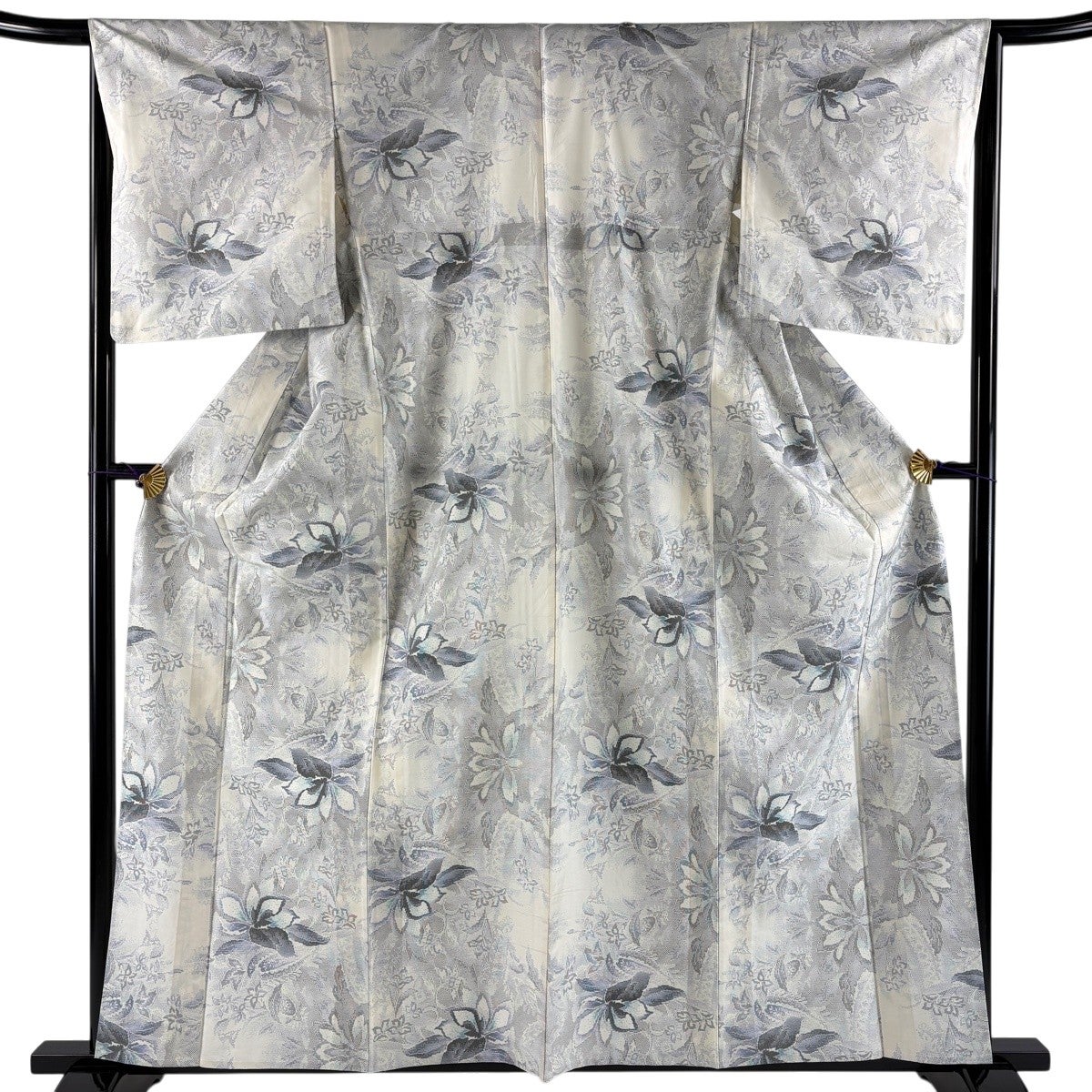 紬 身丈160cm 裄丈66cm M 単衣 バチ衿 草花 クリーム 正絹 秀品｜中古