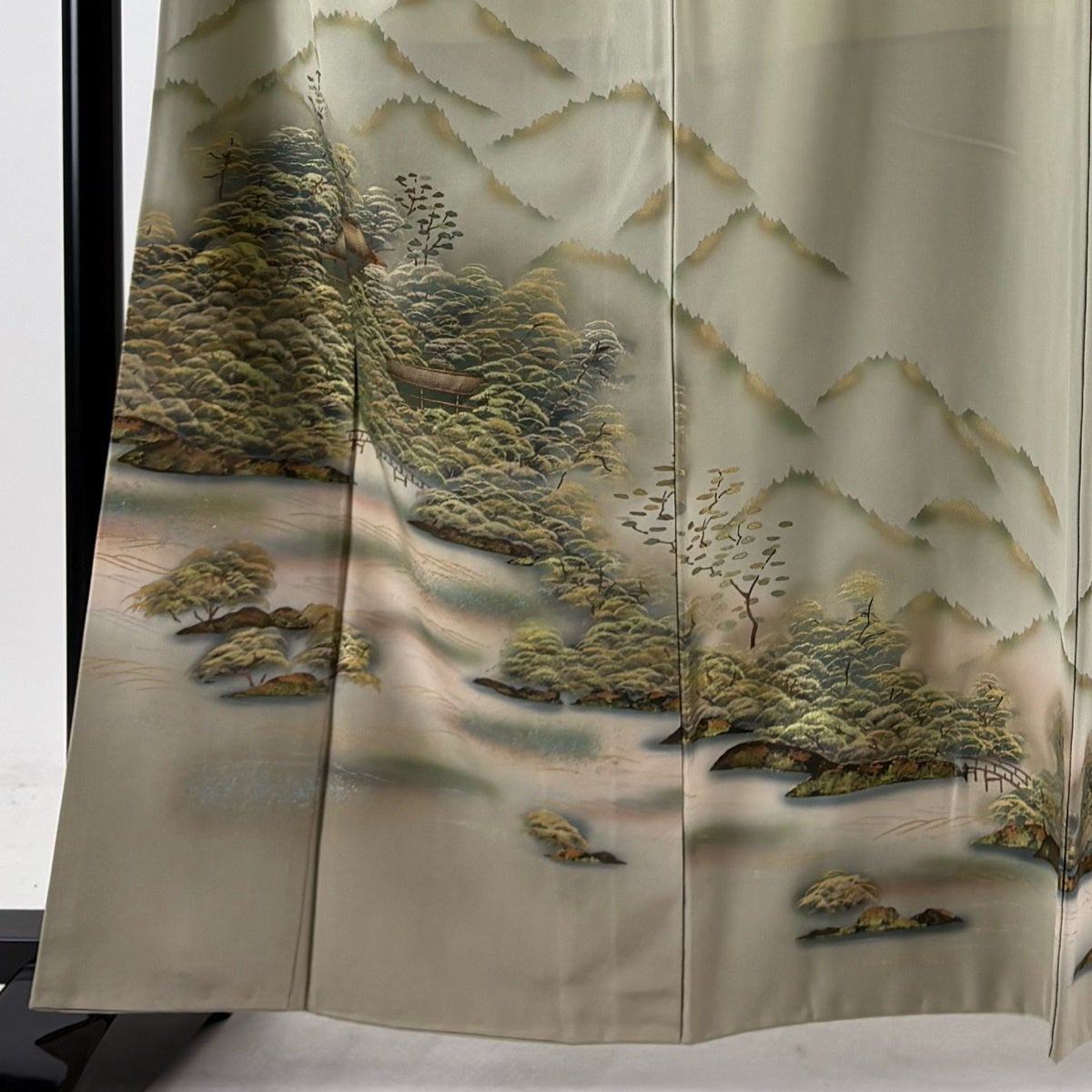競ナビ】訪問着 秀品 建物 橋 金銀彩 ぼかし ベージュ 袷 166.5cm 69cm