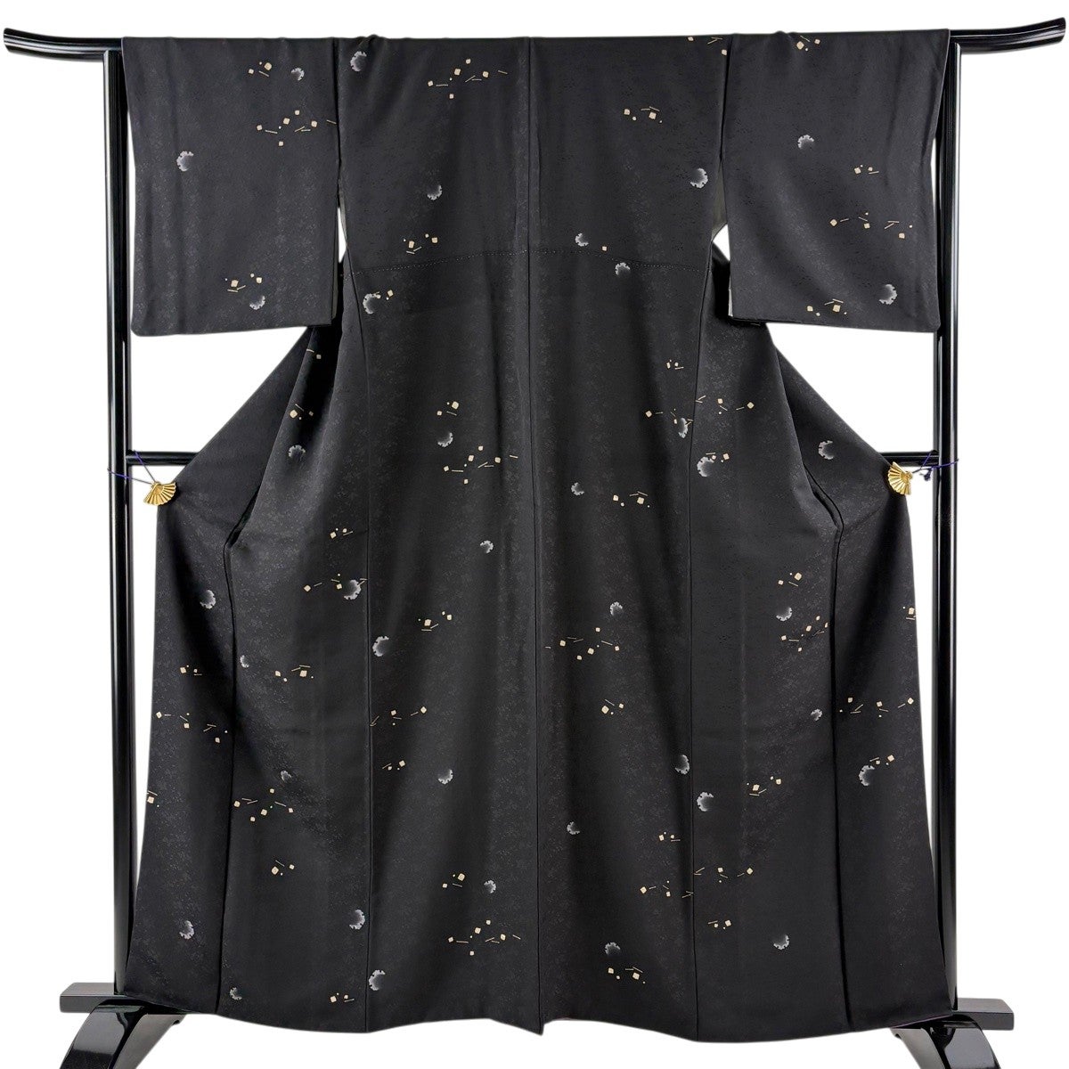 小紋 美品 秀品 身丈160cm 裄丈66cm 正絹 【中古】 美品】 小紋 身丈160cm 裄丈66cm M 袷 雪輪 箔散らし 金銀彩 黒 正絹