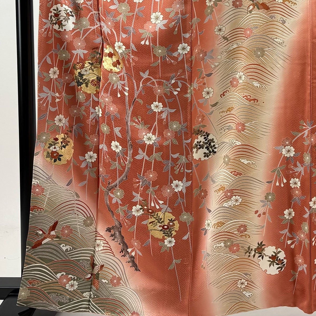 訪問着 身丈162cm 裄丈67cm M 袷 落款あり 雪輪 枝垂れ桜 金糸 金彩