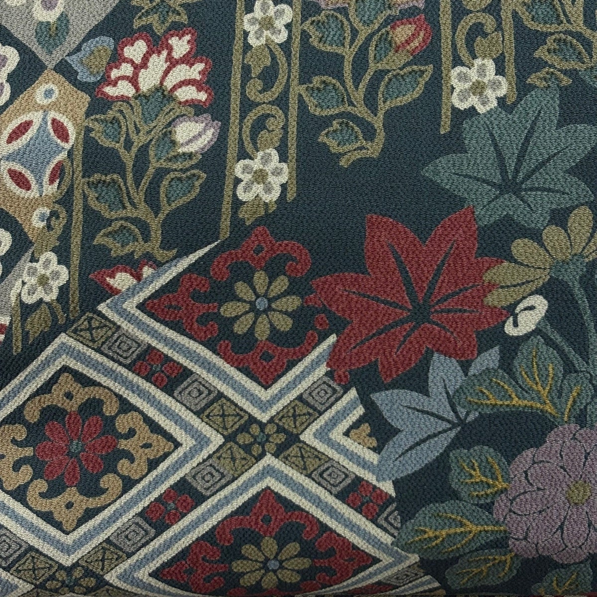 名古屋帯 秀品 草花 菱 縮緬 深緑 正絹｜中古・古着・リサイクル着物