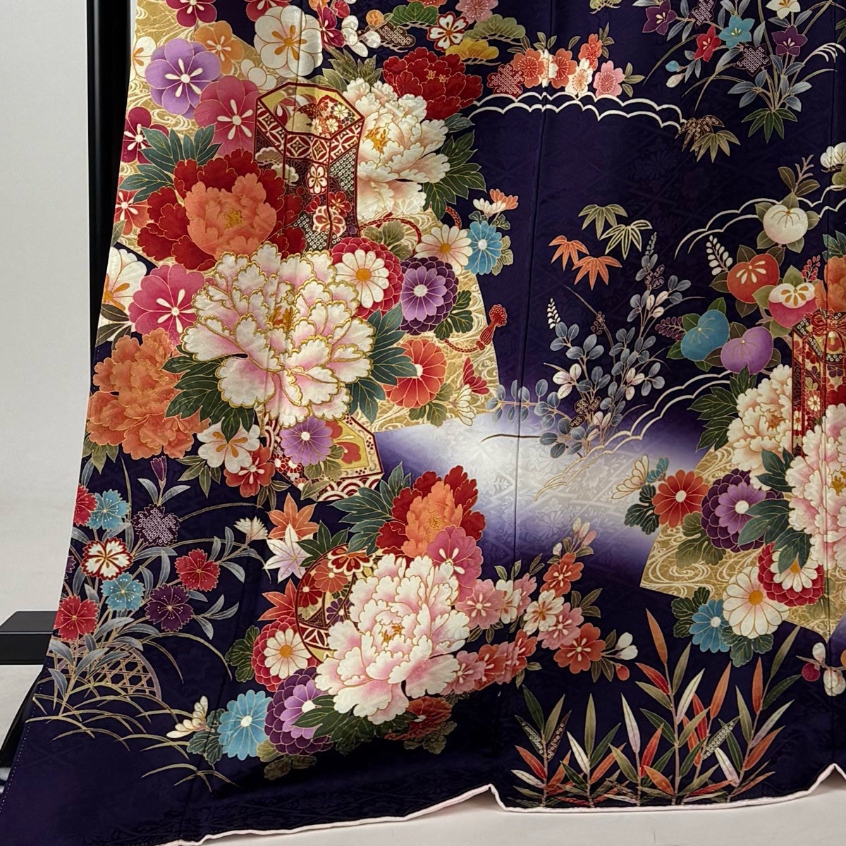美品】 振袖 身丈176cm 裄丈70.5cm L 袷 袋帯フルセット 貝桶 草花