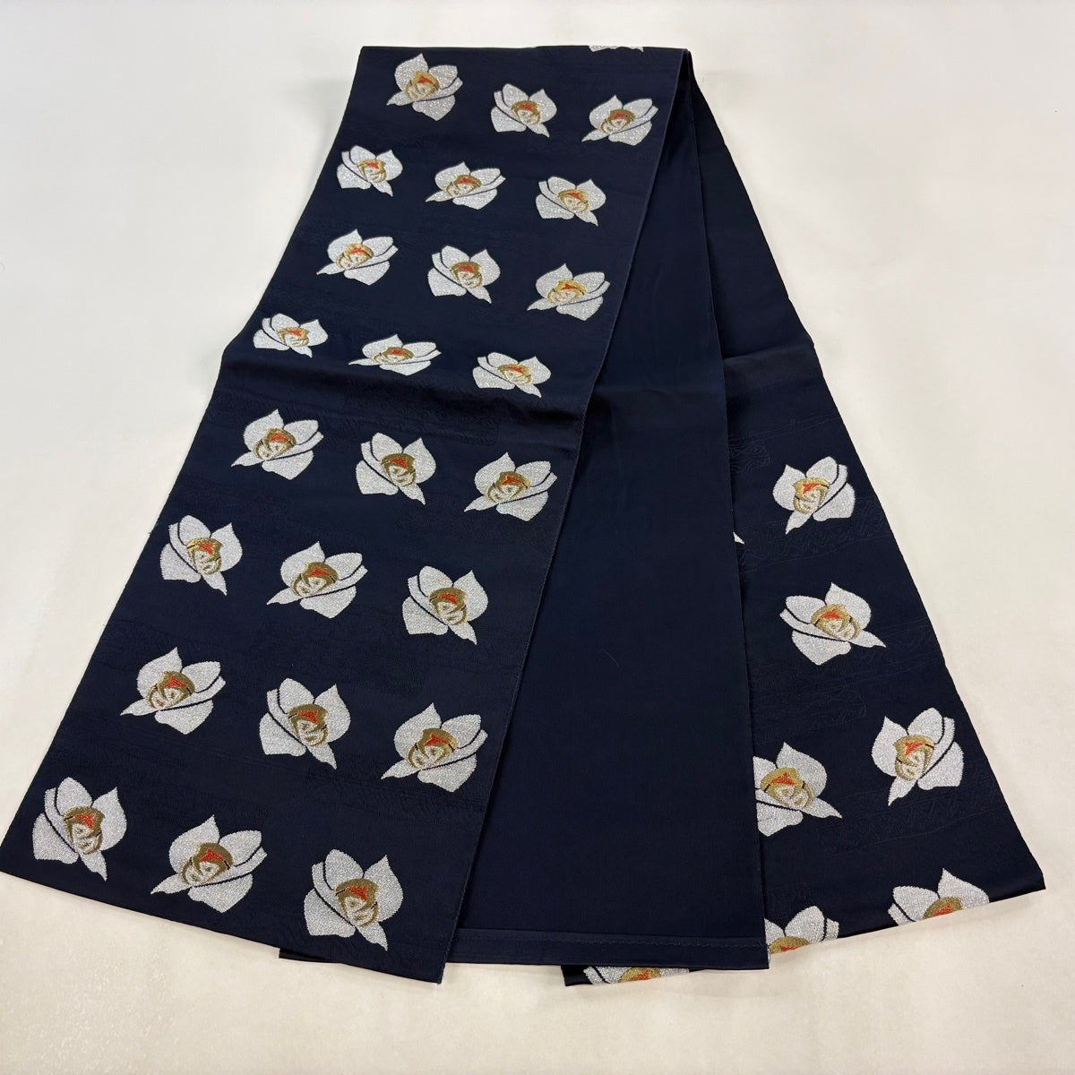 名古屋帯 優品 花 金銀糸 紺色 正絹｜中古・古着・リサイクル着物通販