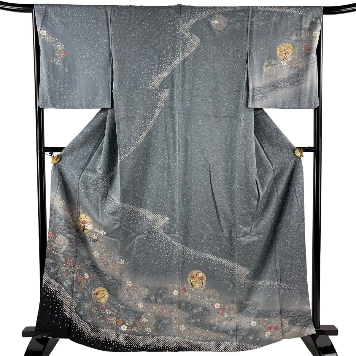 訪問着 身丈157cm 裄丈65.5cm 正絹 秀品 【中古】 訪問着 身丈157.5cm 裄丈64.5cm M 袷 菊 松 金彩 茶色 正絹