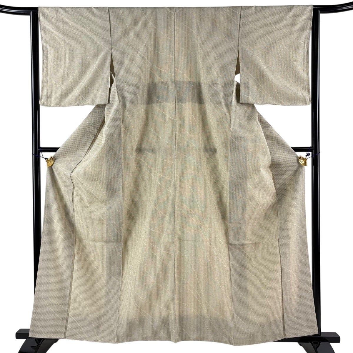 【美品】 塩沢紬 身丈161cm 裄丈65cm 正絹 逸品 【中古】 塩沢紬 身丈157.5cm 裄丈65.5cm M 単衣 塩沢絣 証紙あり 菱 幾何学模様