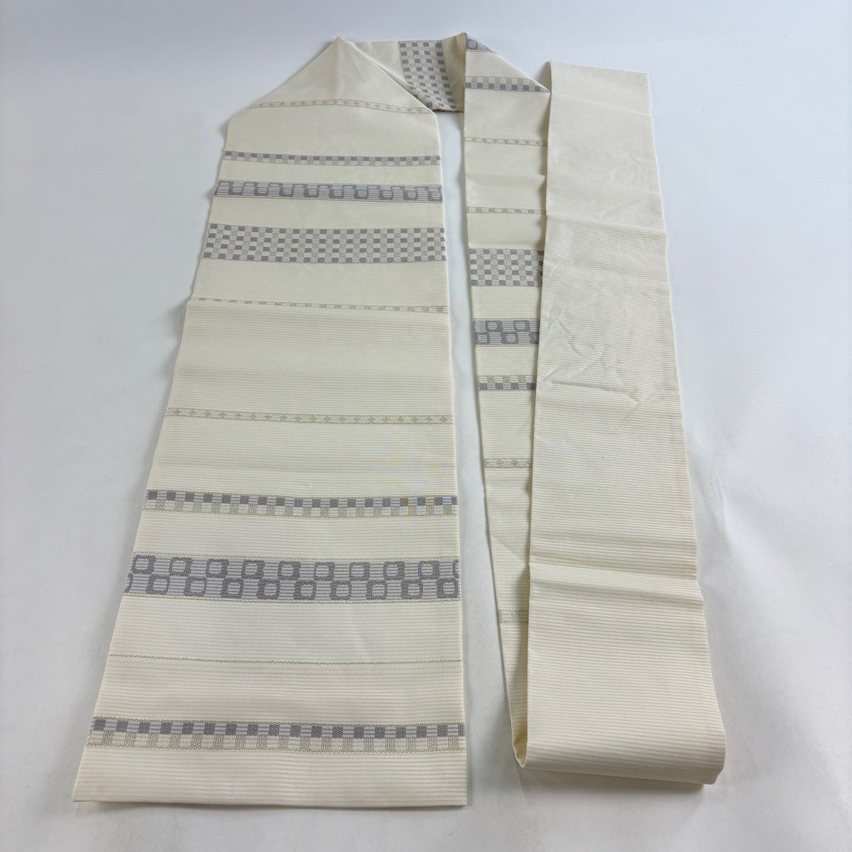 名古屋帯 名品 夏帯 絽 段縞 格子 金銀糸 クリーム 正絹｜中古・古着
