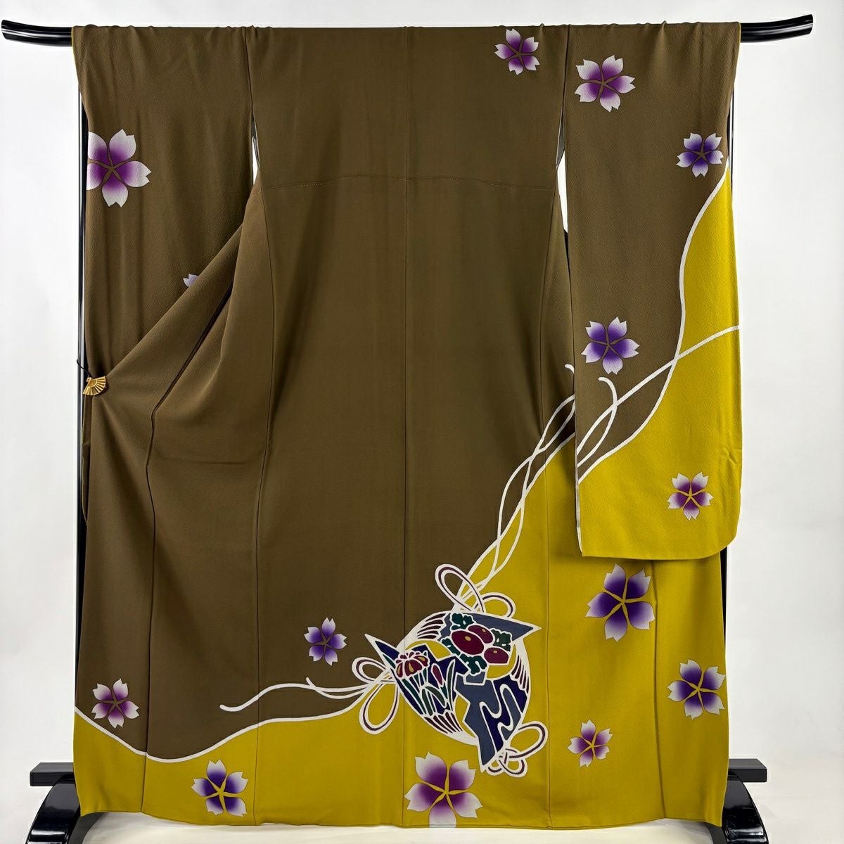 振袖 身丈186cm 裄丈69.5cm 正絹 秀品 【中古】 振袖 身丈167cm 裄丈69cm L 袷 花鳥 宝尽くし 絞り 金彩 黒 正絹 秀品