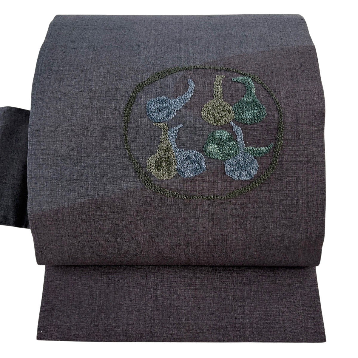 リユース品グレー袷色無地正絹刺繍付き美品 美品】 名古屋帯 秀品 色紙 松 金銀糸 刺繍 灰色 正絹｜中古・古着
