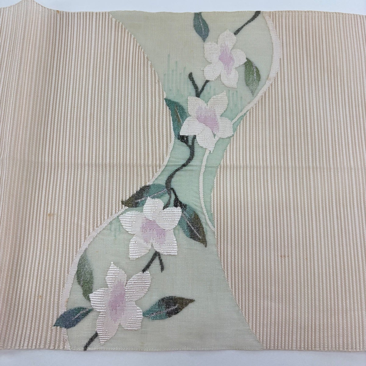 5-30 夏帯 名古屋帯 八寸 美品 正絹 着物 松葉仕立て 絽 名古屋帯 秀品 夏帯 絽 松葉仕立て 八寸名古屋帯 草花 流水 銀糸