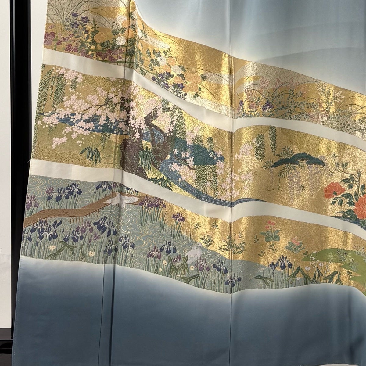 色留袖 身丈162.5cm 裄丈63.5cm S 袷 桜 菖蒲 金銀糸 ぼかし 青灰色