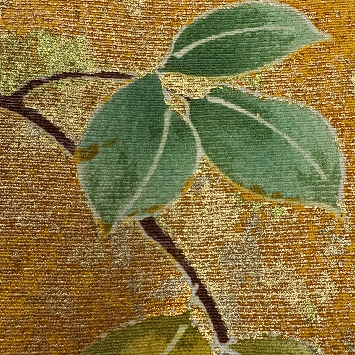 【美品】振袖　緑　正絹　金彩　牡丹　身丈161cm裄65.5cm 振袖 身丈160.5cm 裄丈65.5cm M 袷 牡丹 枝梅 金糸 金彩 山吹色 正絹